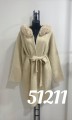 51211-51221-Jm – Damenmantel mit Bindegürtel und flauschigem Kragen